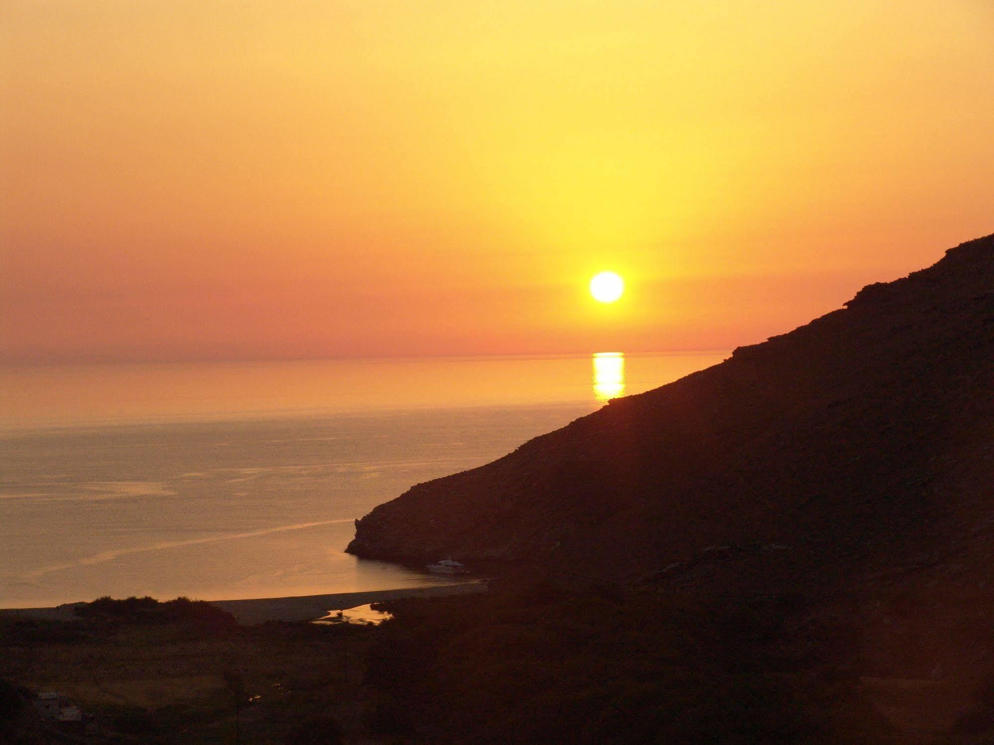 Hotel Onar Andros Achla Exteriér fotografie